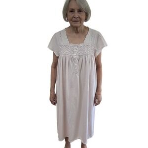 Vintage Miss Elaine Pink Smocked Nightgown-Grannycore Cottagecore Sleepwear L
